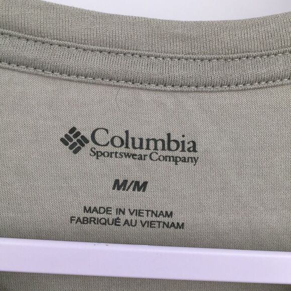 Columbia Green Outdoors is for Everyone Fitted Short Sleeve Tee Medium - Picture 3 of 7